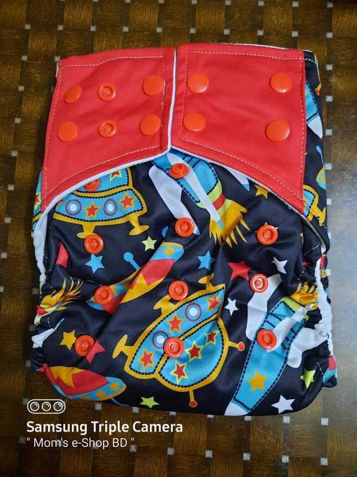 Washable Cloth Diaper With Attached Insert - Moms E-Shop Bd